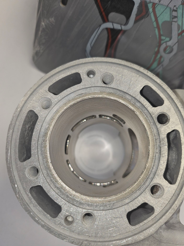 KTM 85 SX 2013-2017 Kit cylindre reconditionné à neuf + kit piston, joints et cage à aiguilles