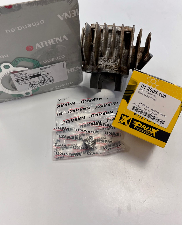 YAMAHA 50 PW Kit cylindre oem occasion alésage neuf + kit piston, joints et cage à aiguilles