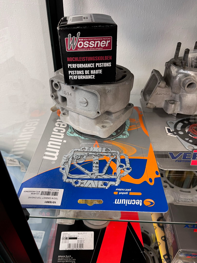 KAWASAKI 125 KDX Kit cylindre reconditionné à neuf + kit piston, joints et cage à aiguilles